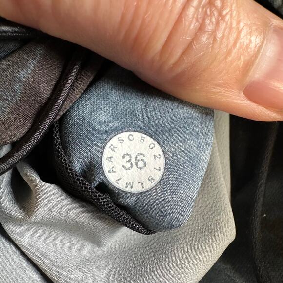 Lululemon Current State Short 9" Updated High Tide Multi 36 - Picture 7 of 11